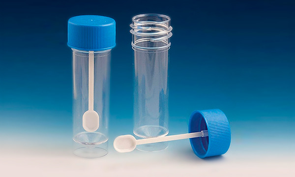 Экспресс-исследование кала на скрытую кровь иммунохроматографическим методом - количественно (с определением человеческого гемоглобина, не требует предварительной подготовки пациента)